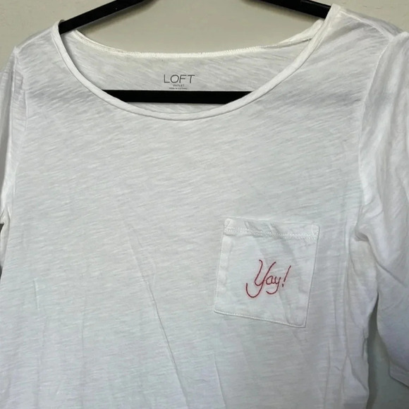 LOFT Pocket White Tee - YAY pocket - Picture 2 of 4